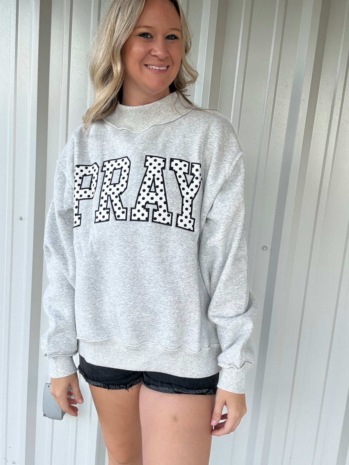 Pray mock neck