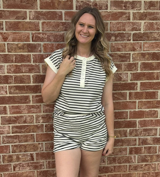 Black and White Stripe Set